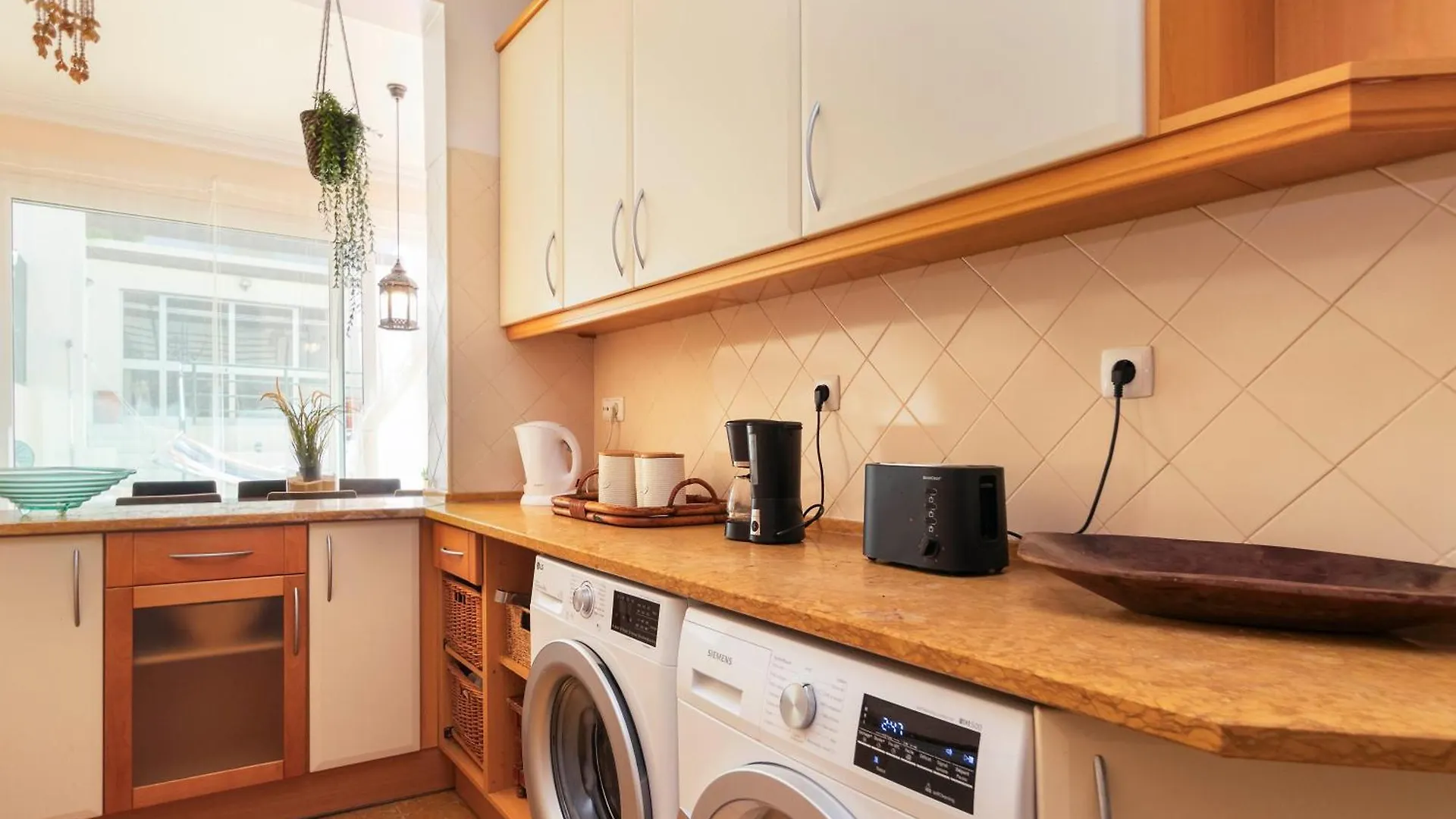 Nesha Guesthouse Lisbon 3*,