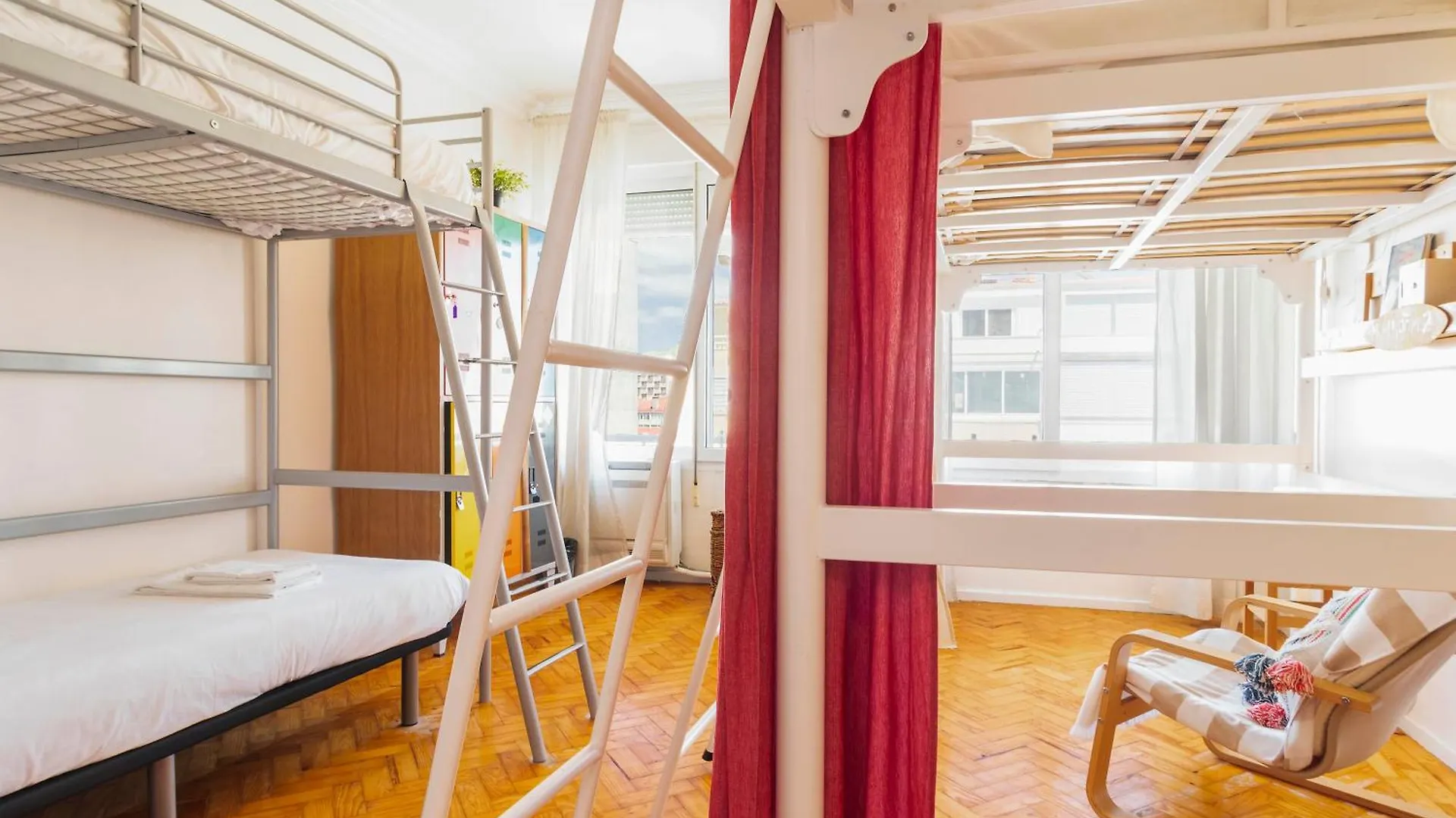 Nesha Guesthouse Lisbon Portugal