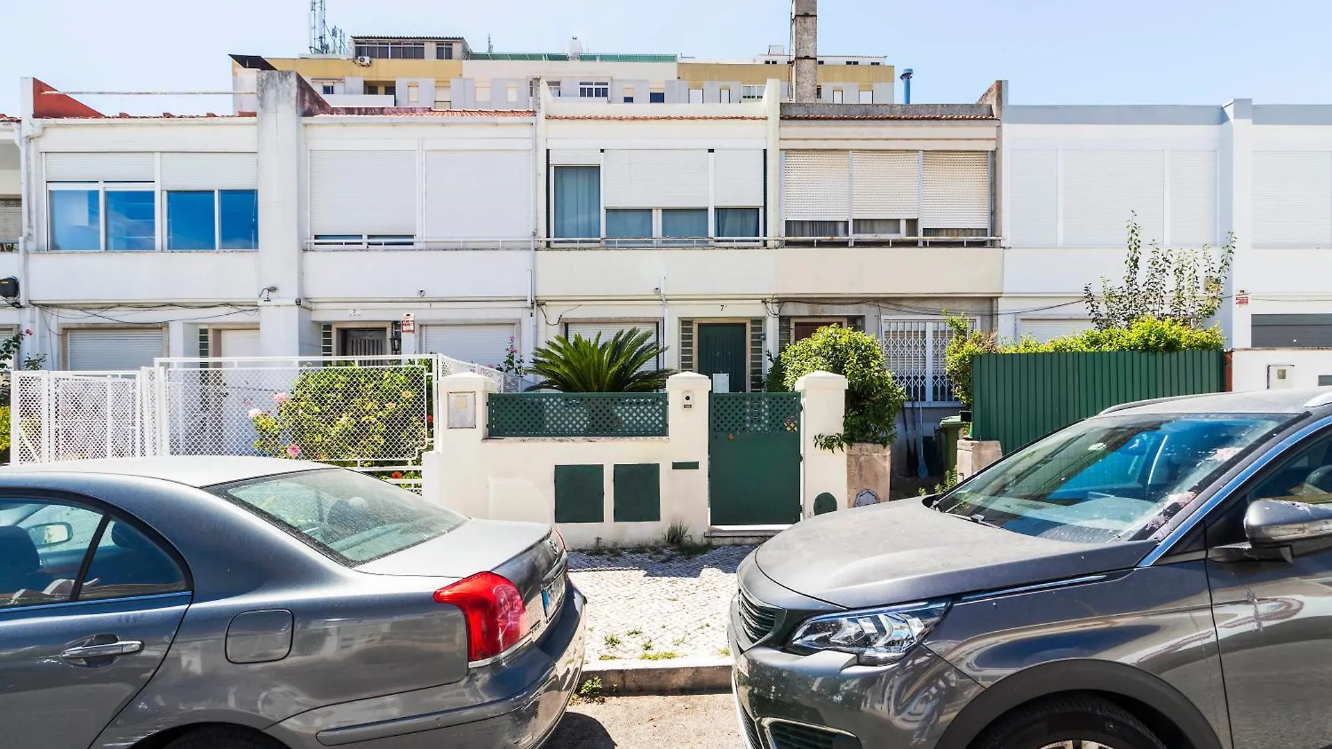 Nesha Guesthouse Lisbon