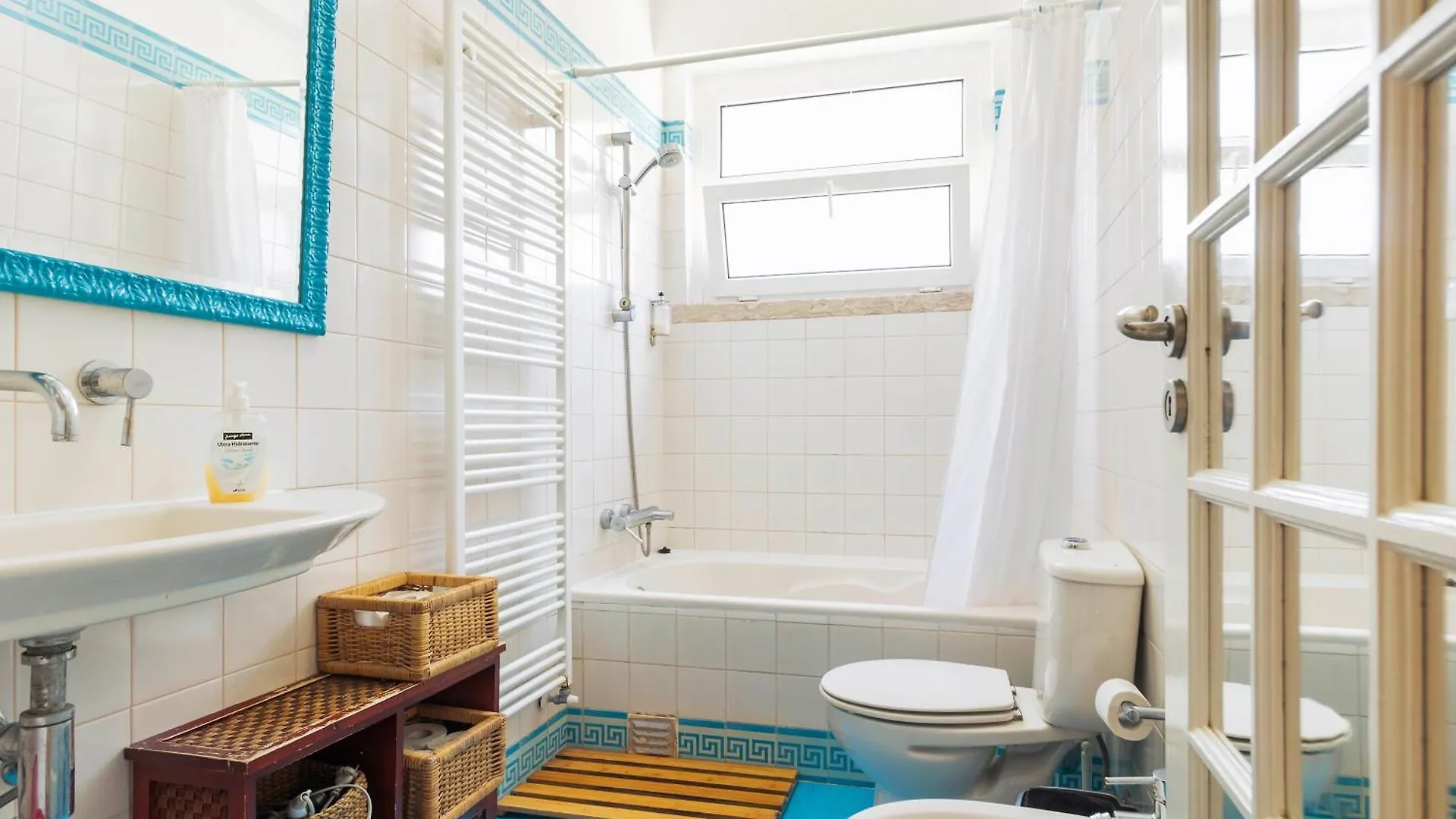 Nesha Guesthouse Lisboa 3*,