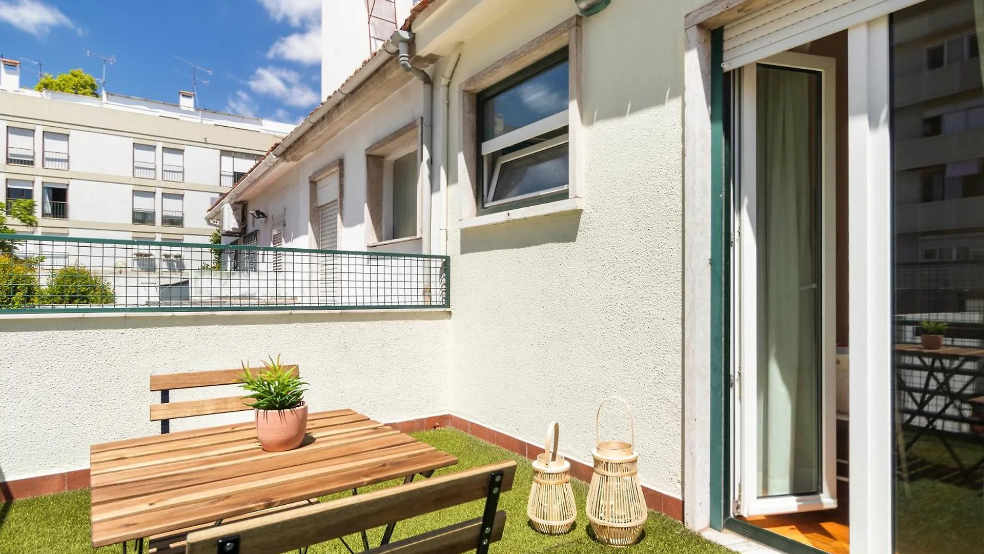 Nesha Guesthouse Lisboa 3*,  البرتغال